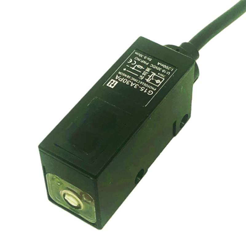 Sensor fotoeléctrico cuádruple difuso compacto de 24 V G15